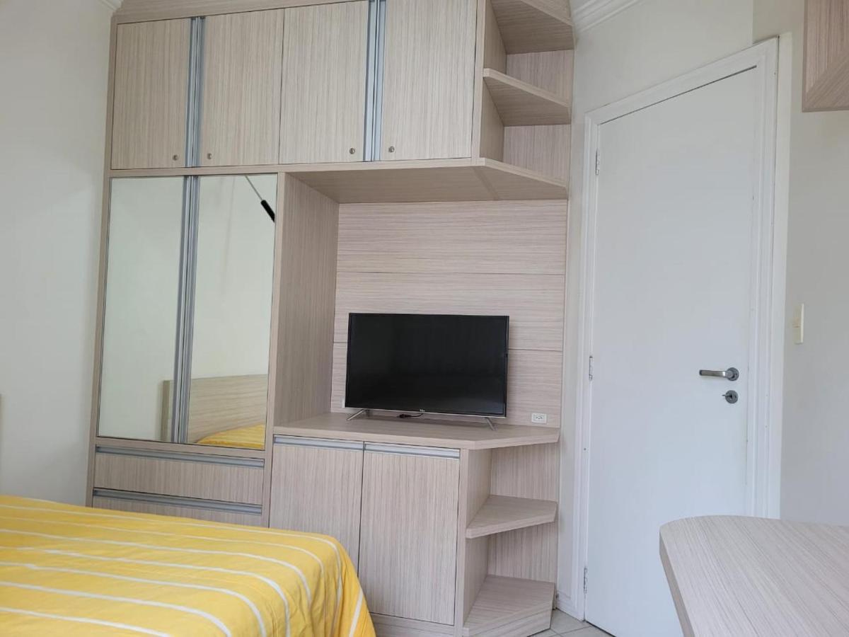 Quadros Residences - Confortável Apartamento à 200 M Da Em *