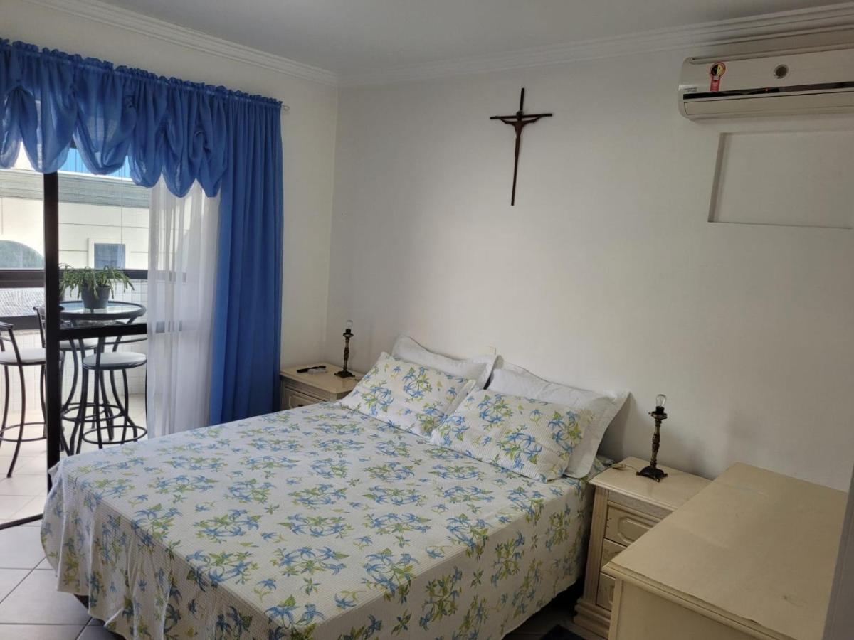 Quadros Residences - Confortável Apartamento à 200 M Da Em Balneário Camboriú